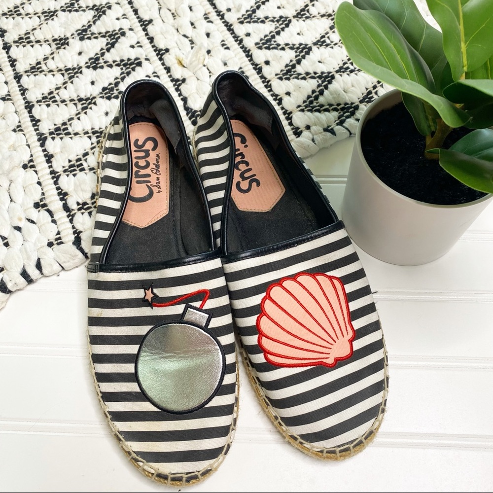 CIRCUS by  Sam Edelman Leni Bomb Shell Espadrille Flats